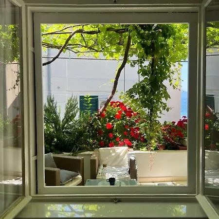 Apartment Center Town Lipa Mala