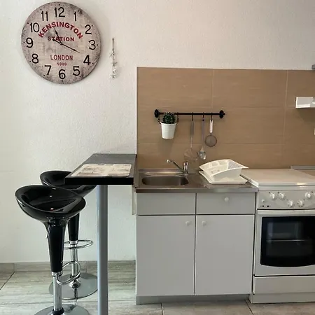 Center Town Lipa Mala Gradac (Split-Dalmatia)