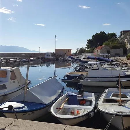 Center Town Lipa Mala