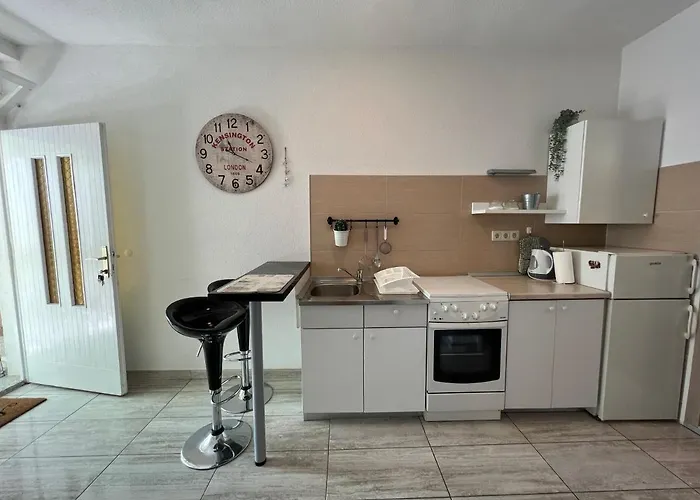 Center Town Lipa Mala