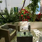 Apartment Center Town Lipa Mala *