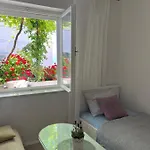 Center Town Lipa Mala Apartment *