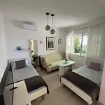 Center Town Lipa Mala * Gradac (Split-Dalmatia)